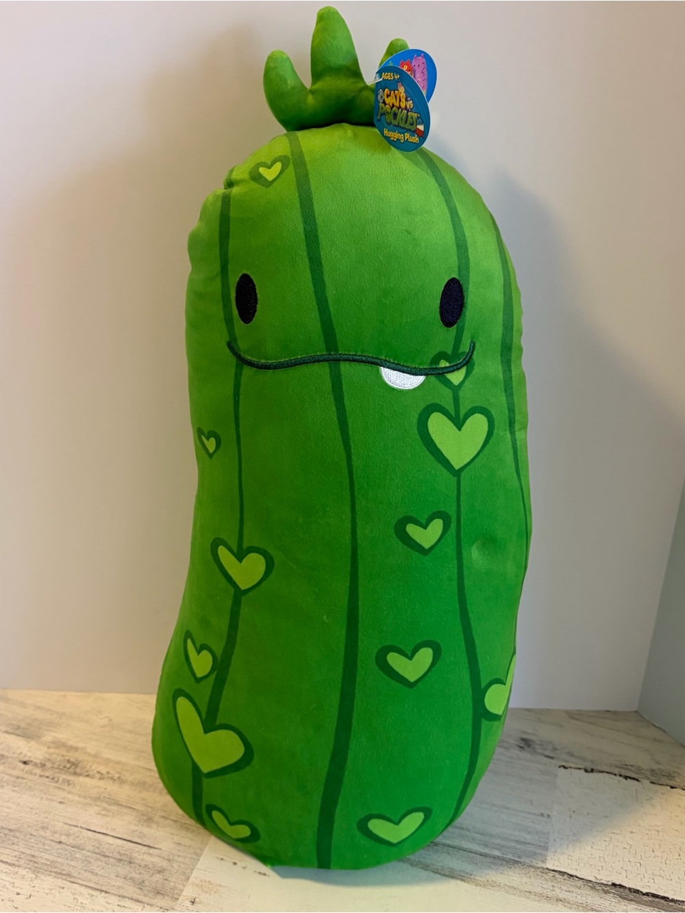 Cats vs Pickles Big Dill Hugger NEW